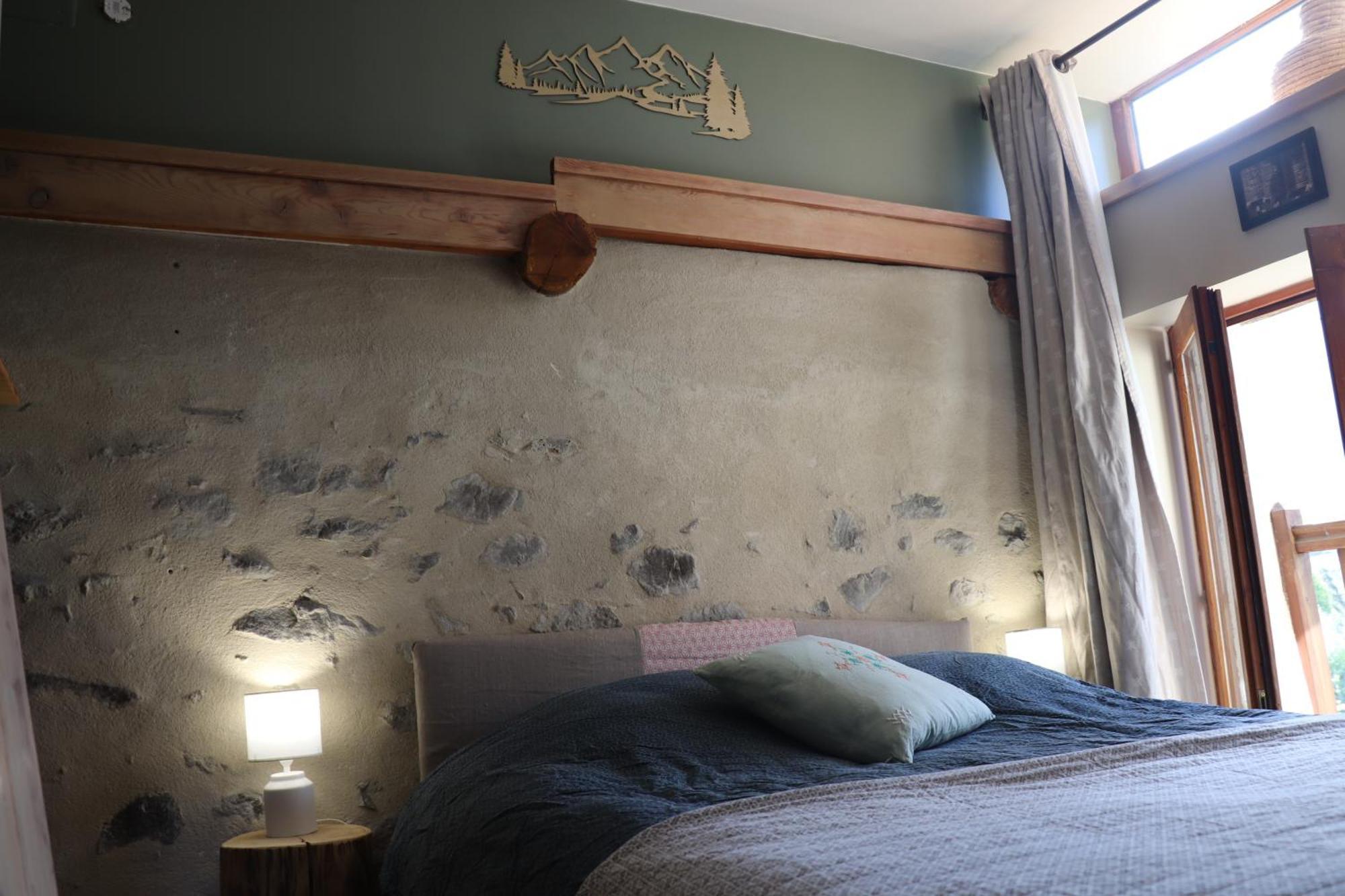 Appartement Dans Une Maison De Pays Briançon Екстериор снимка